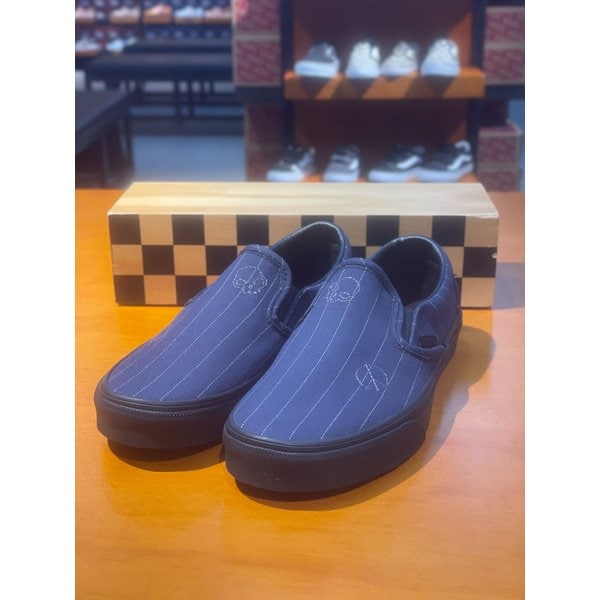 [여주점] (남여공용) 스니커즈 클래식 슬립온 (네이비) (VN000BVZNGV)