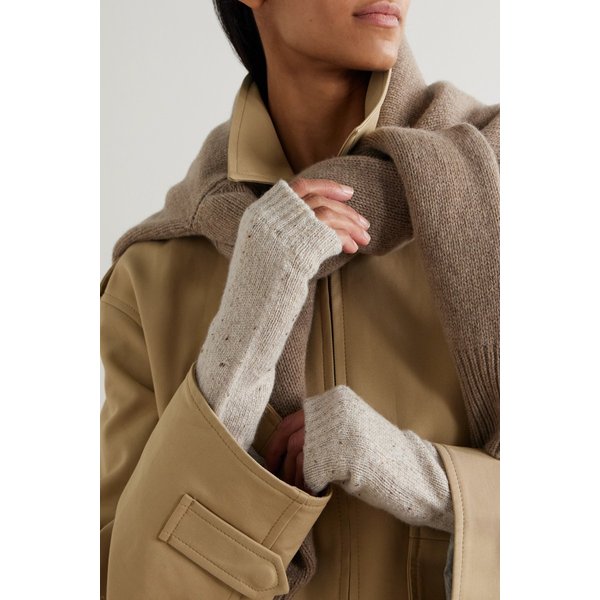 존스톤스 오브 엘긴 베이지 캐시미어 리스 워머 46376663162952942