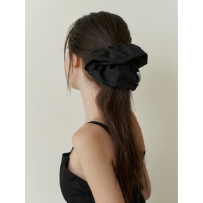 basic silky cotton scrunch - black