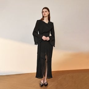 YY_Slit hem long sleeve dress