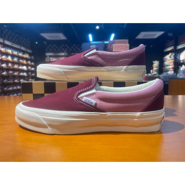 [여주점] (남여공용) 스니커즈 프리미엄 슬립온 리이슈 98 (핑크) (VN000CSE5T2)