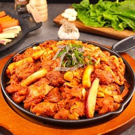  춘천닭갈비 1kg 국내산 닭다리살 숯불 닭갈비 밀키트 캠핑 요리