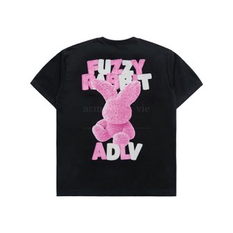 아크메드라비 FUZZY FONT RABBIT SHORT SLEEVE T-SHIRT BLACK 퍼지폰트레빗 블랙  SSAFFR-BLK