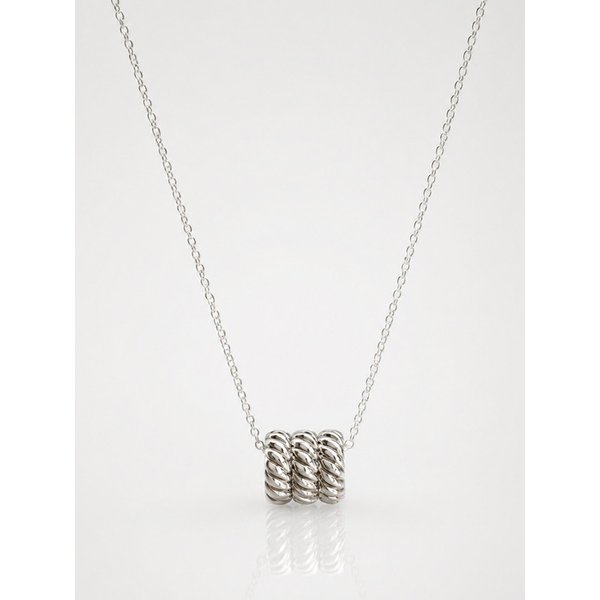 Twist Shell Long Necklace