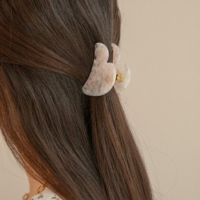 H132 Pink Heart Hairpin