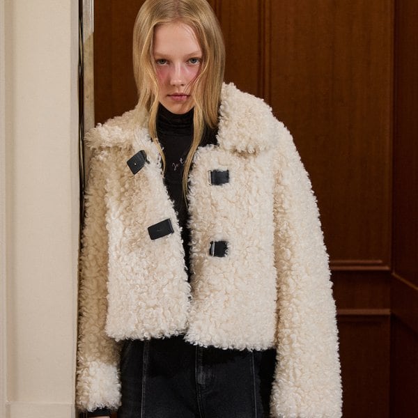 [시흥점] 여성  페이크 부클 퍼 장식 자켓(ER4OFJ51)