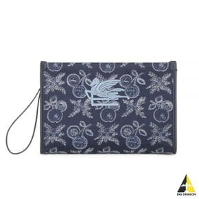 Jacquard Pouch with Apples_Large Size (1H783 7568 0200) (애플 자카드 파우치 라지)