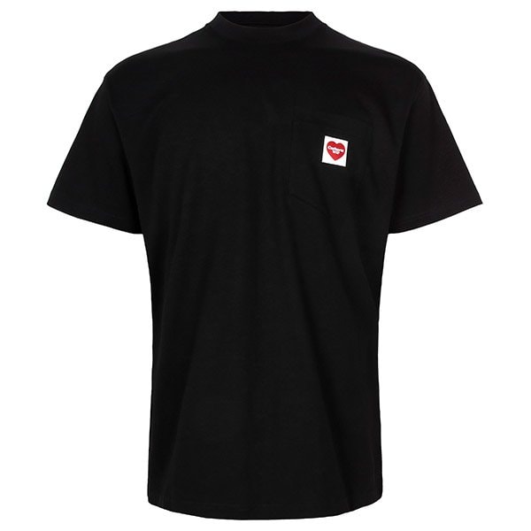 [부산점] 25FW 블랙 레드 하트 포켓 티셔츠 I032128 1V2XX