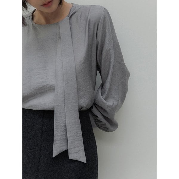 [단독] 샬롱 타이 블라우스