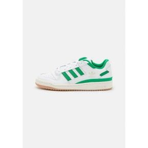 4722659 adidas FORUM LOW CLASSIC - Trainers footwear white/green/cloud white