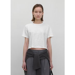 (T-6828)ESSENTIAL LOGO NAPS SEMI CROP TEE