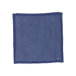 톰포드 SPR001S0214 UBV ROYAL BLUE POCKET SQUARE IN POLKA DOT SILK