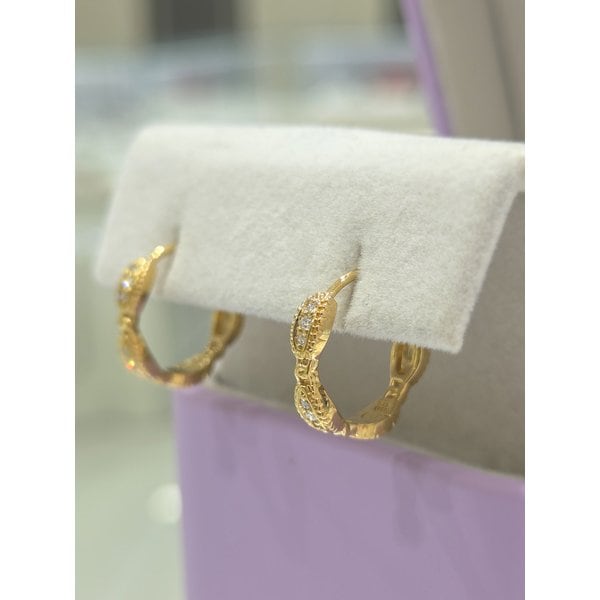 [파주점] 타임리스로망스1 엘로우골드 다이아몬드 귀걸이 YG 18K 211500220