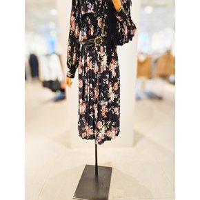 [파주점] [더아이잗컬렉션]블룸 드레이프 플라워 스커트 CR4A0SK131