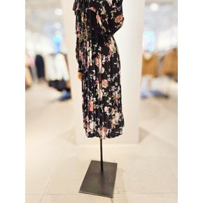 [파주점] [더아이잗컬렉션]블룸 드레이프 플라워 스커트 CR4A0SK131