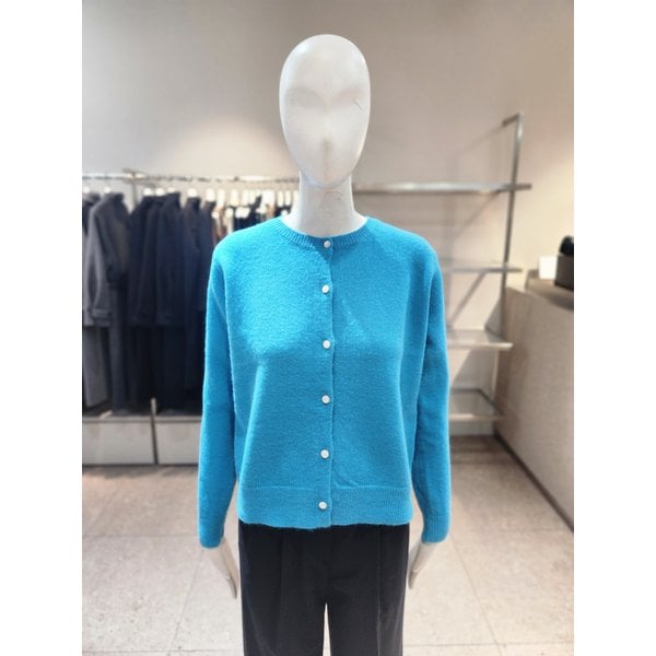 [여주점] [나이스클랍] 진주 버튼 라운드넥 가디건 A261PWK110