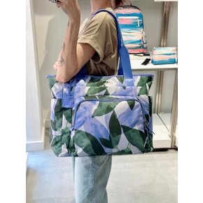 투미 26SS 여성 제트 캐리올 토트백 포시도니아 프린트
