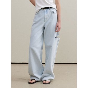 아티드 레그 슬릿 와이드 데님 팬츠_LIGHT BLUE