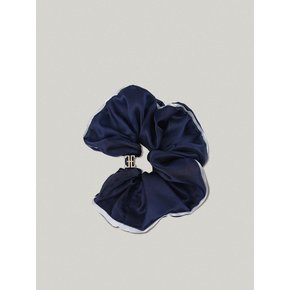 CLASSIC LOGO HAIR SCRUNCHIE [NAVY - SILK]