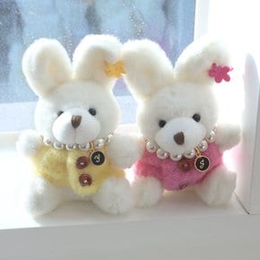 Vest Initial Bunny Keyring 이니셜 토끼 인형 키링(4컬러)