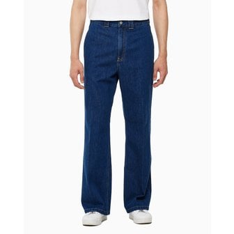 Calvin Klein Jeans 남성 클린 프레스드 와이드핏 트라우저 데님(J325549)