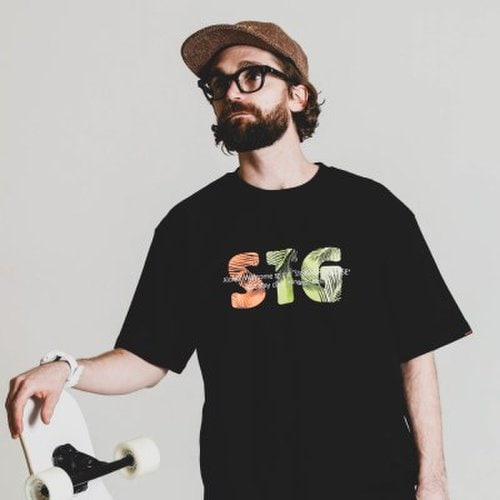 Leaf STGNM HF tee_ BLACK 2