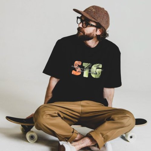 Leaf STGNM HF tee_ BLACK 3