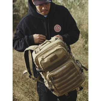 PLAYIAN (플레이언) 볼컴 유틸리티 스퀘어 백팩_VA244BG601