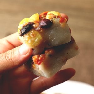 프레시멘토 [푸른떡집] 견과류 듬뿍 영양찰떡 10개입