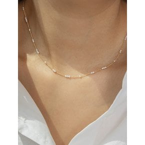 Pearl Point Necklace