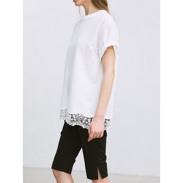 embroidered loose-fit T-shirt (white)