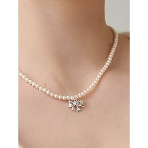 Pretty Ribbon Pearl Silver Necklace In491 [Silver]