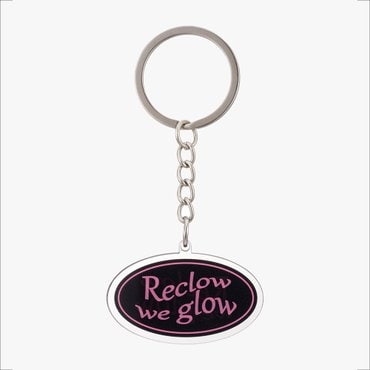 리끌로우 OVAL LOGO ACRYLIC KEYRING BLACK