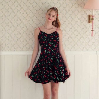 소피앤테일러 / cherry berry dress (black)