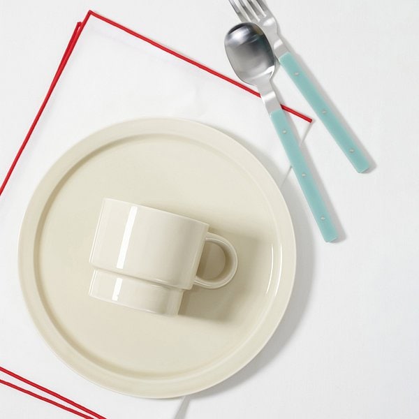 브리즈 스태킹 머그컵 320ml 아이보리 J70N901331300