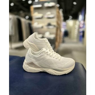 휠라 [파주점] RGB 플로우 3.0 러닝화(1RM02986H_100)