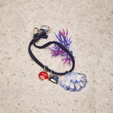 조셉앤스테이시 Lucky Toytoy Key Ring Doldolee Navy Shell (0JSQ1AC10NYF)