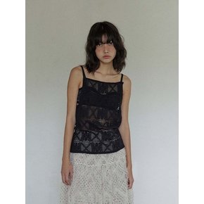 Crochet trapeze top / Black