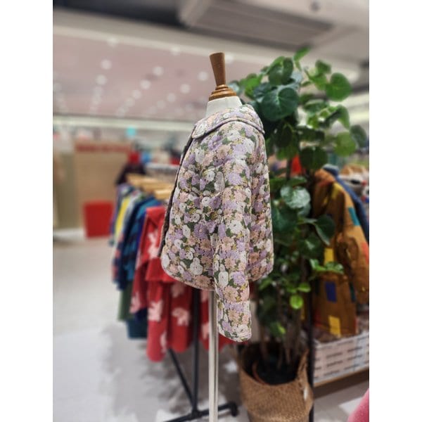 [파주점] 리틀그라운드(PU)룰라비- 플라워코튼자켓 74C12121001