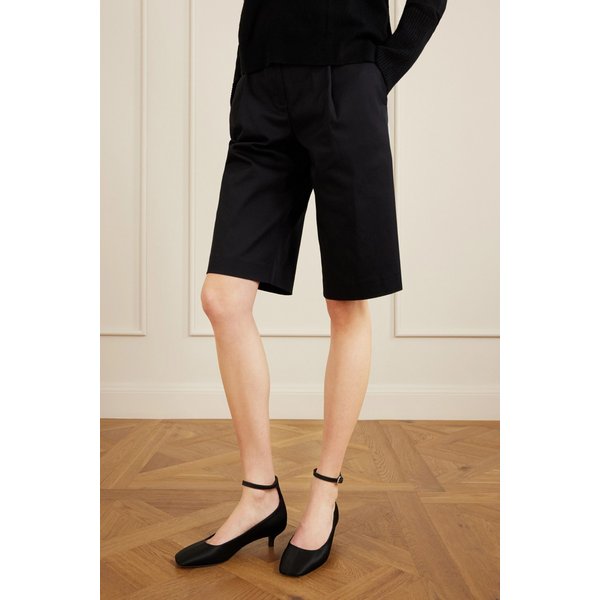 새틴 블랙 펌프스 46376663162980307