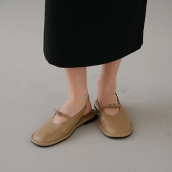 로서울 Round toe flat slingback Burnt ochre