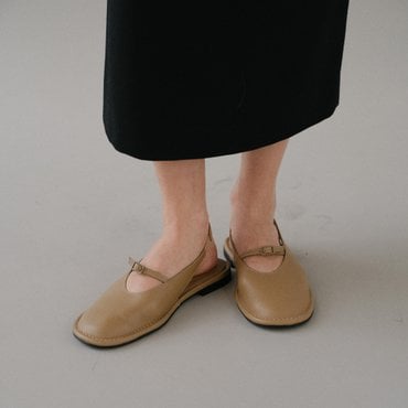 로서울 Round toe flat slingback Burnt ochre