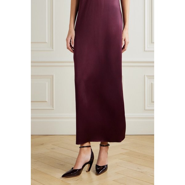 르 몽드 베릴 빅토리아 페이턴트 가죽 펌프스 46376663162913468