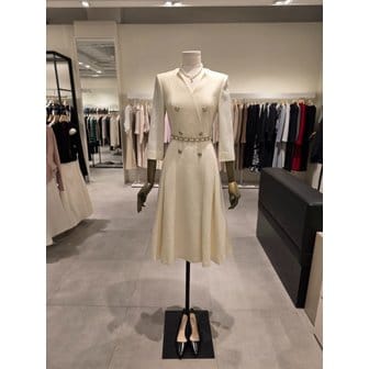 지고트 [파주점] 더블 버튼 슬릿넥 플레어 원피스 JR4A0OP283