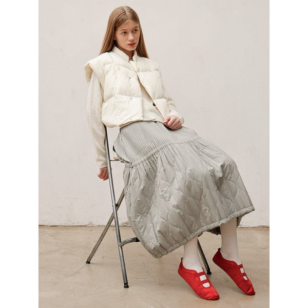 미들 스트링 퀼팅 밴딩 스커트_연카키