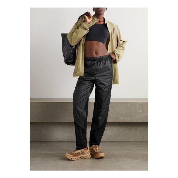 러닝 포스트 아카이브 팩션 제로  립스탑 셸 테이퍼드 팬츠 블랙 1647597341501627