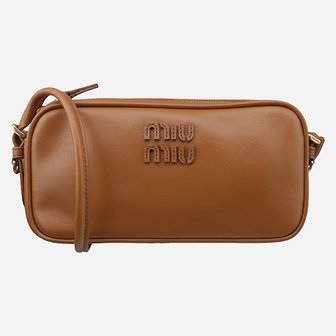 미우미우 [시흥점] 5F 5NE024 AF8W F0046 레더 파우치 숄더백 코냑