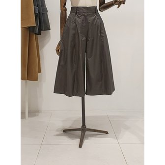 ZOOC [파주점] 쥬크 주크 뒷밴딩 핀턱 버뮤다 팬츠 V261PSA902