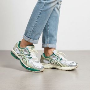 젤-님버스 10.1 - WHITE RAINY LAKE 1708746 1203A543