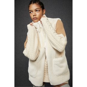 Eco Fur Knit Vest (White)_D5VAW24002WHX